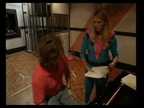 Excerpt from BBC TV Challenge Anneka Episode 5 (1989)
