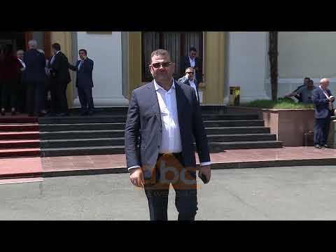 Prokuroria kerkon 8 muaj burg per Doshin, Frrokut dhe Bamin | ABC News Albania