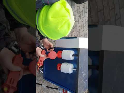 Selbstgebauter Baustromverteiler ist fertig. Jetzt wird alles durchgemessen.