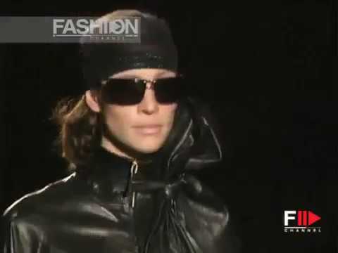 Gucci Fall 2000 part 1 of 3