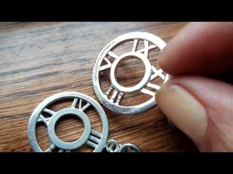 Tiffany & Co. Fake Atlas pendant