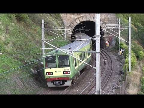 IE 8500 Class Dart Trains 8601 and 8603 - Vico Road, Dalkey