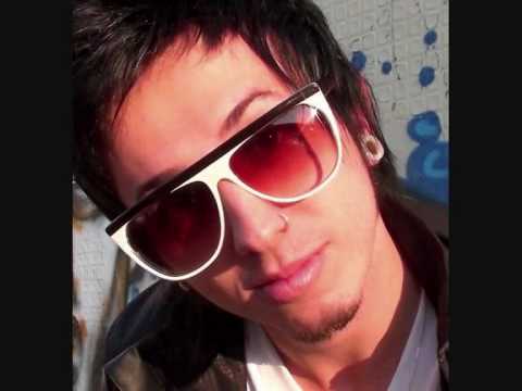 Você Me Tem Nas Mãos video