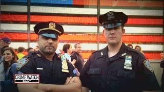 Pt 1: Cops Get Suspicious Package in Times Square - Crime Watch Daily with Chris Hansen