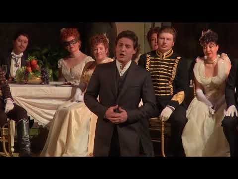 L'elisir d'amore Donizetti Dmitry Korchak   Acto II Die Fledermaus Wiener Staatsoper 31 12 2015