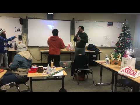 Calero High Vedant and Richard singing Karaoke Christmas Party 12月23日2022年