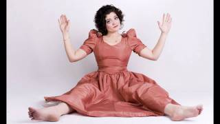 Deva-Dragon. (Squirrel Nut Zippers - My Drag)