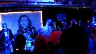 Dan Akroyd jams with Booga Sugar 1