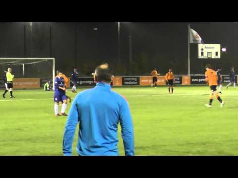 18 nov 2013 VV De Meern A1 - Alphense Boys B1 vr 2-0 Doelpunt Canberk, assist Kai (1-0)