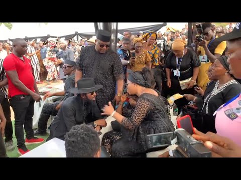 Sylvester Madu AKA Shina Rambo paid Last Respect At Junior Pope's Burial