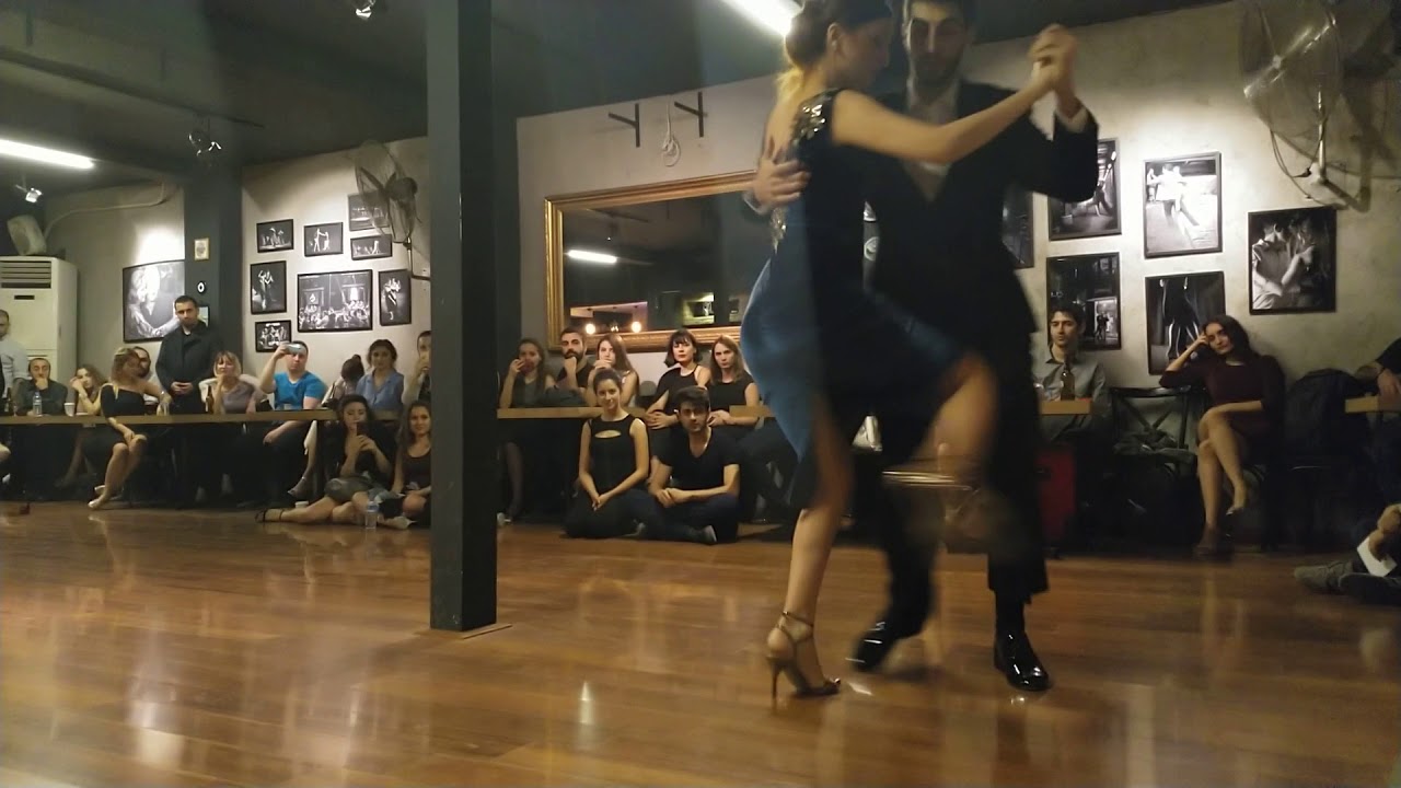 SELİM SIVACI & BURCU ERDEM (SOCIAL HEROES at Esta 13-12-2017)