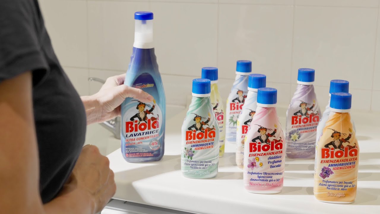 Video Profumatore per bucato Biolà Essenzassoluta Kiri e Magnolia