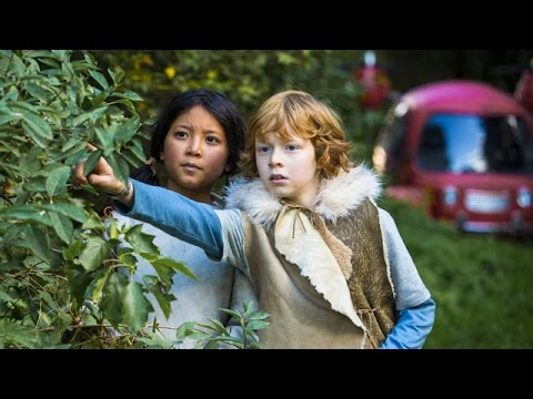 Robbi, Tobbi Und Das Fliewatüüt (2016) Official Trailer