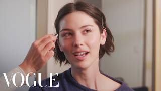 Download lagu Gracie Abrams: 8 Hours Before Her Vogue World: Hollywood Performance | Last Looks | Vogue mp3 Download lagu Gracie Abrams: 8 Hours Before Her Vogue World: Hollywood Performance | Last Looks | Vogue mp3