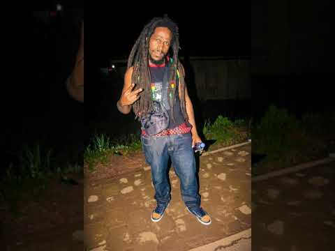 Uria Gad - Taanga Wooko Ma