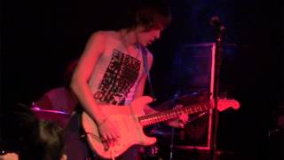 Tyler Bryant &amp; the Shakedown - Fool&#39;s Gold/Kickin 2013-01-29 Live @ Peter&#39;s Room, Portland, OR