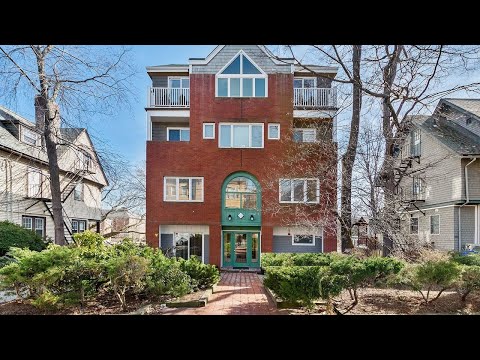 Luxury Condo For Sale near Coolidge Corner Brookline MA