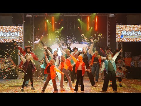 Music4l - Het Is Feest Sinterklaas (Official Video)