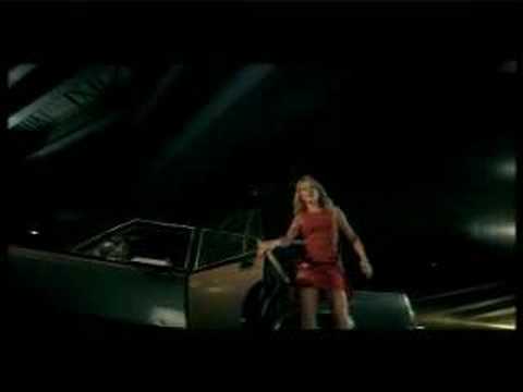 Kylie Minogue - Red Blooded Woman