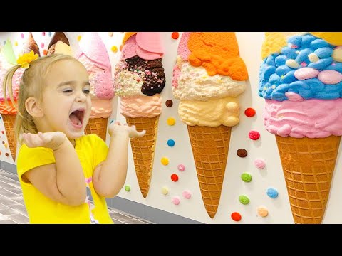 Alice has fun in Ice Cream Museum