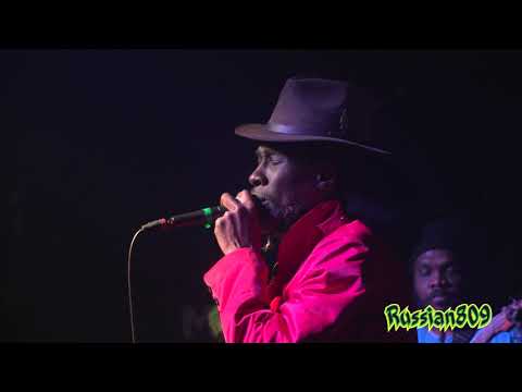 Akae Beka Live in Brooklyn, New York 7/2017