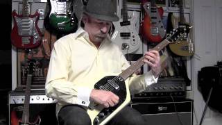 Video thumbnail for 1969 Kingston Flying Wedge (Kawai) Eko Rokes Copy by drowninginguitars