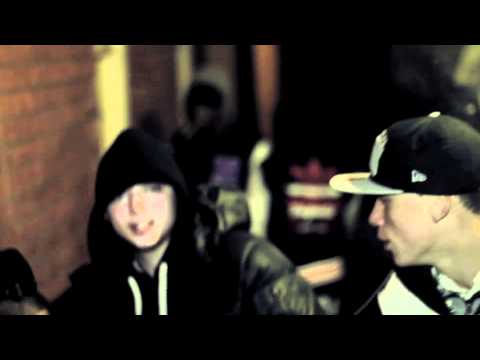 Greezie Tv - Nino Snapz & Reckz - Run Away (Street Video) @GreezieTv