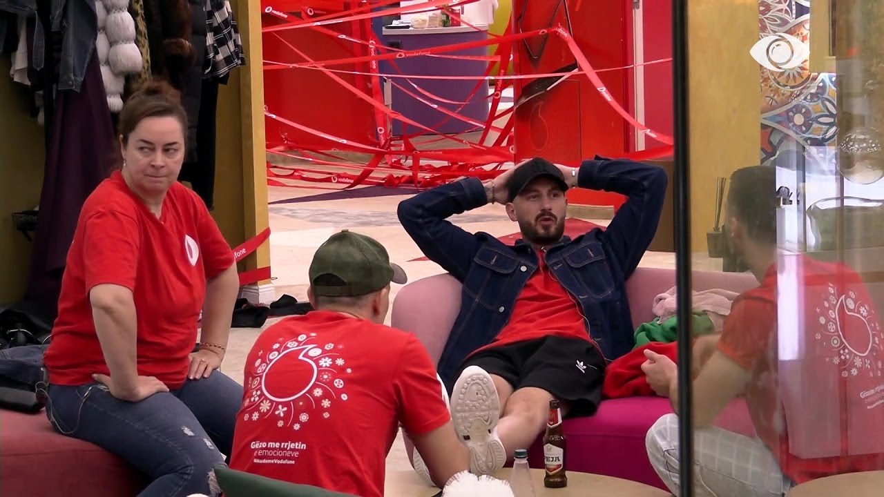 A e kupton sa i dobët je/ Romeo-Meritonit: Më hodhe poshtë për lojë