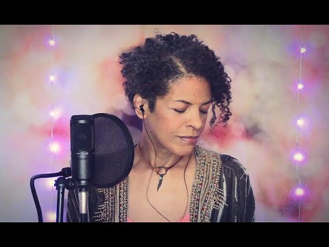 Charisse - I Won't Send Roses (Cover)