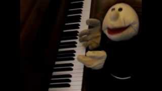 Gienek Washable plays Beethoven (unofficial)
