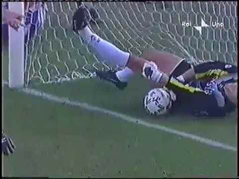 Fiorentina-Perugia: 1 - 3  2001/02 (17)