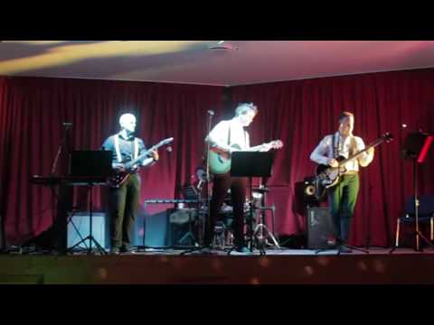 Brekka Kakofonia - Lisa, gi meg et kyss! (Live på Straumanstua)