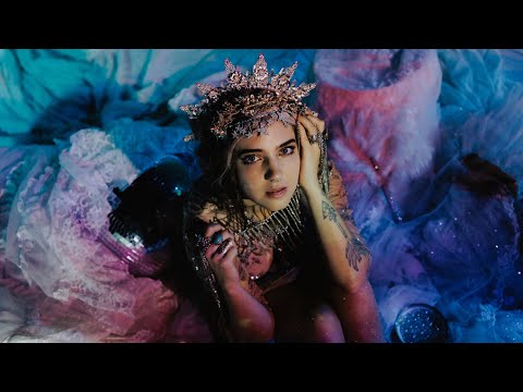 Mavi Blue - My Name Is Blue (Official Music Video)