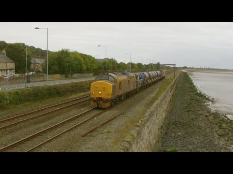 Ffynnongroew 14.10.2014 - Network Rail Class 37 97 97302 97304 on RHTT - Prestatyn