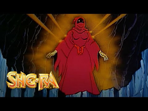She-Ra saves magician from Shadow Weaver | She-Ra Official | Masters of the Universe Official
