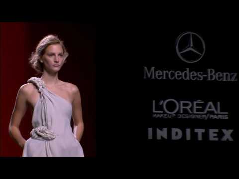 DESFILE ULISES MERIDA