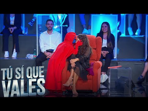 Tú Sí Que Vales - Sabrina Ferilli e Giovannino: il bacio