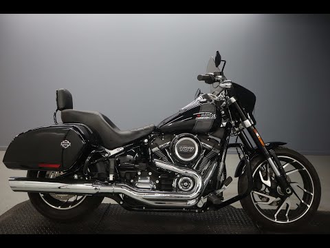 2021 Harley-Davidson<sup>®</sup> Sport Glide<sup>®</sup> Vivid Black