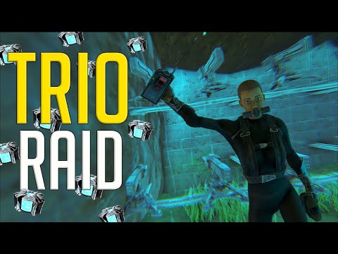 Trio Raiding The Most Hidden Underwater Rathole For INSANE LOOT! Day 4 Of Wipe - ARK