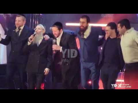Shlome Gertner, Avraham Fried & Mordechai Shapiro doing the "U'meinuach" challenge at the Concert