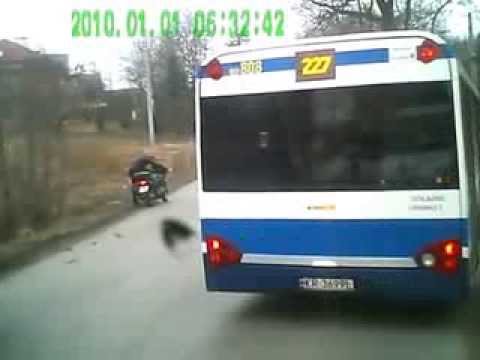 Bardzo inteligentny palant na moto