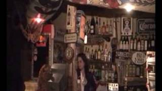 preview picture of video 'turismo san juan - www.bymartv.com : la surfera restobar'