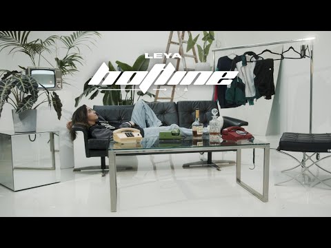LEYA - HOTLINE [Offizielles Video]