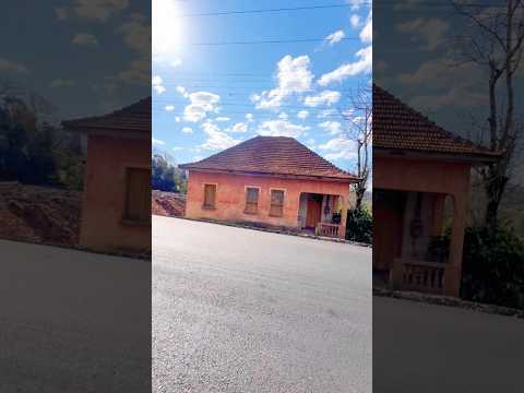 Casa antiga na beira da estrada, entre Lajeado e Forquetinha, Rio Grande do Sul