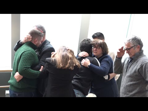 He killed his neighbor who demolished his house with a bulldozer: he was acquitted. Mugnai: "The ...