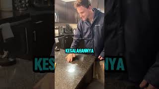 Tantangan Membersihkan Saus Tomat😲