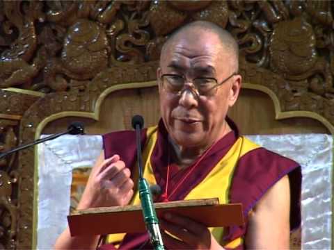H.H. the Dalai Lama teaching on Nagarjuna's Bodhichitta Commentary Part 1 (6/7)