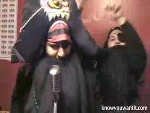 download lagu mp3 mp4 Captain Dans, download lagu Captain Dans gratis, unduh video klip Captain Dans