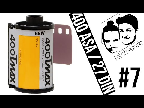 Kodak 400 TMAX. Flache Kristalle, steile Gradation.