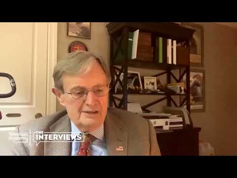 David McCallum on reuniting with Robert Vaughn on the The A Team - TelevisionAcademy.com/Interviews